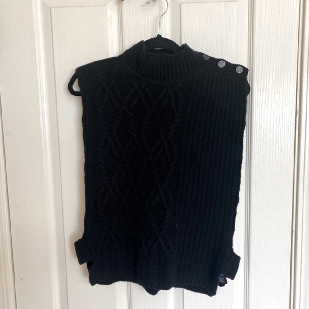Dolce Vita Yumi Sweater - Picture 4 of 7